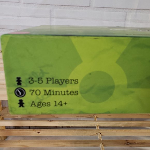 End of the Line Post Apocalyptic Family Survival Board Game Like New RARE - Picture 2 of 9